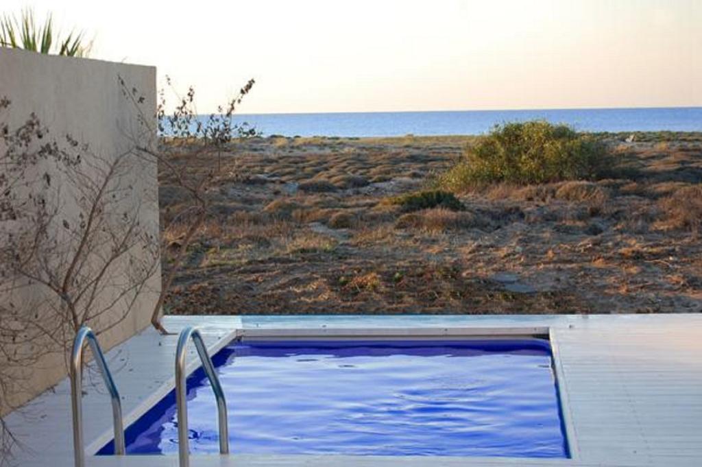 Yamim Suites On The Beach Шаве-Ціон Номер фото